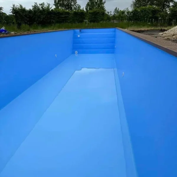 Second image of Piscina contentor de 12 metros: uma solução ecológica e pronta a usar.