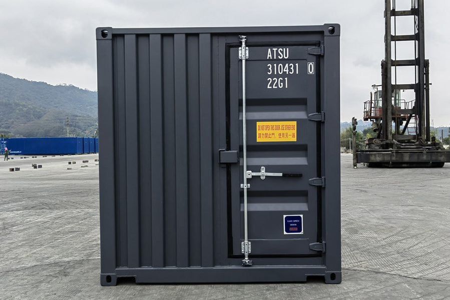 Neuer 20-Fuß-Container mit drei Türen. – Bild 3
