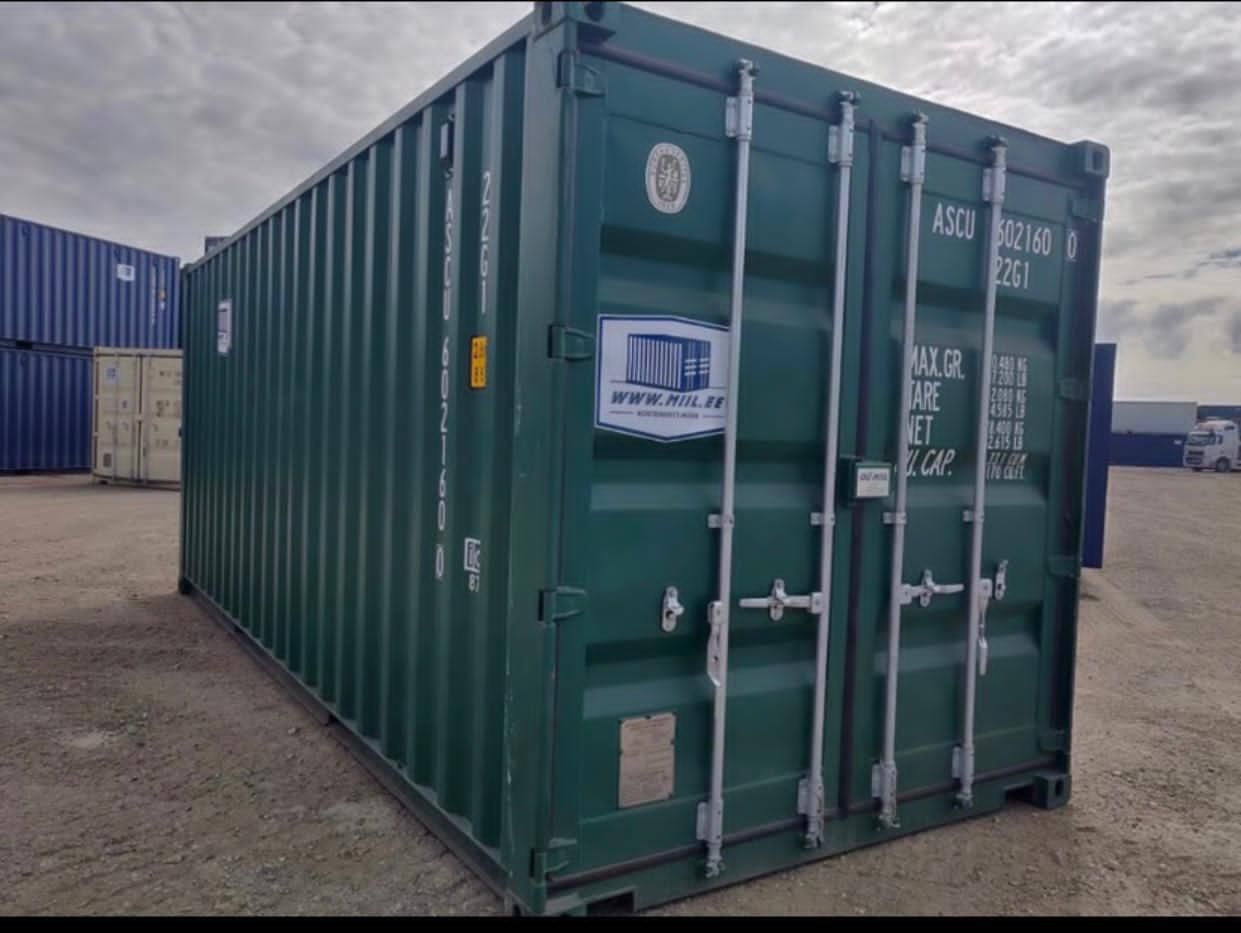 Neuer benzingrüner 20-Fuß-Container