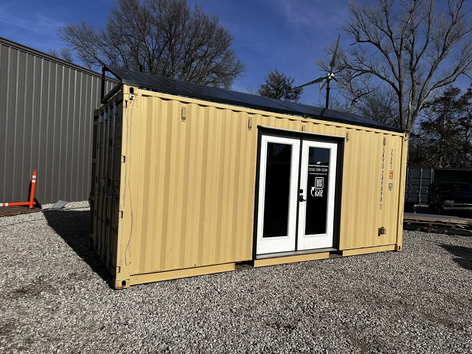 Autarkes Solar-Büro in einem 20-Fuß-Container
