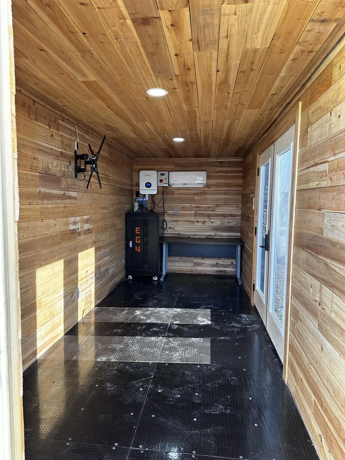 Autarkes Solar-Büro in einem 20-Fuß-Container – Bild 3