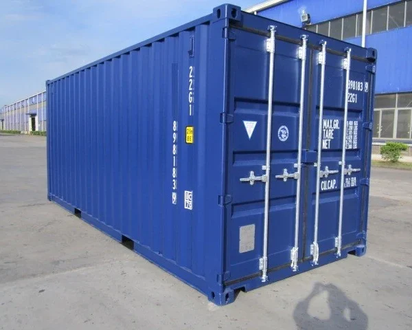 Blauer 6-Meter-Container, erste Fahrt (neu)