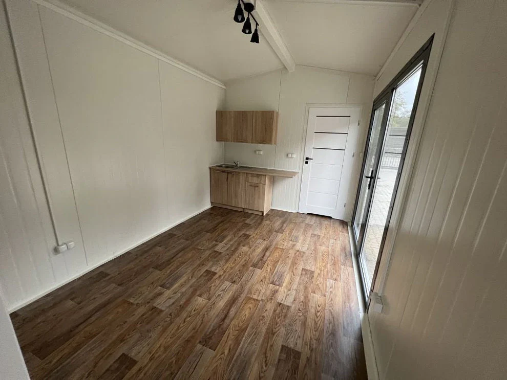 Wohneinheit von 24 m² (8 x 3 m) – Neues kleines Haus – Bild 5