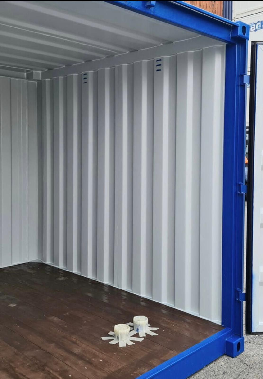 Neuer 10-Fuß-Container Industrieblau – Bild 2